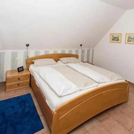 Apartment Kiek Mol Wiet, 2